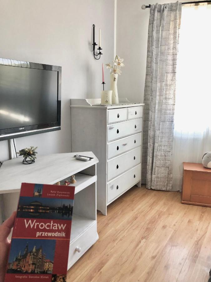 Apartament Family Wroclaw Z Klimatyzacja Parking Apartment Ngoại thất bức ảnh